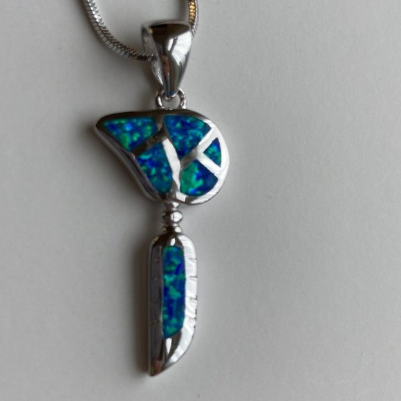 Sterling Silver American Indian Bear Fetish with Opal Inlay - Picture 9 of 10